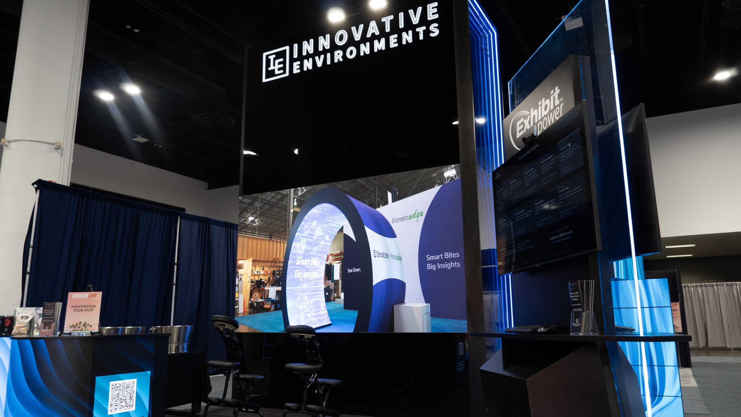 Hospitality experience inside the Innovative Environments trade show exhibit