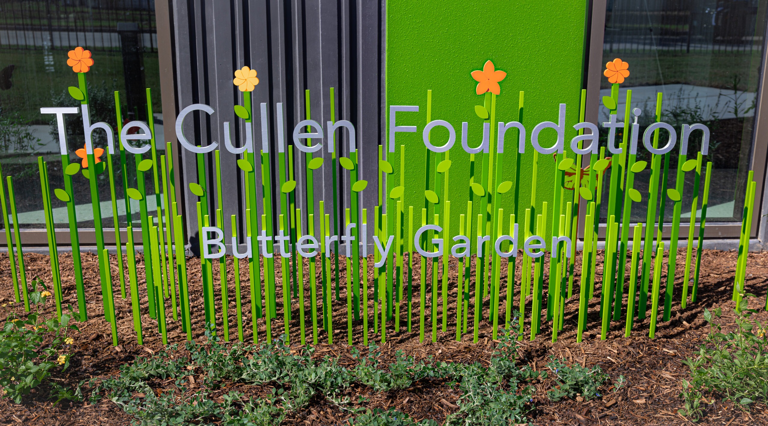 Custom branded elements inside the Kids' Meals nonprofit facility